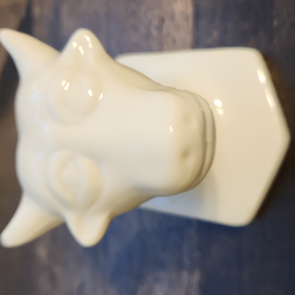 Vintage Ceramic Bull Head Wall Hook - Picture 5 of 8